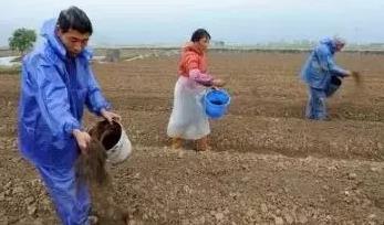 ����ʩ����ô����˼�f�Լ����r(n��ng)�Y�ˣ�