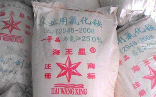 �Ȼ��@�������ʜp��څ�ݣ�����������u���@