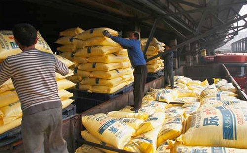 �����Ј��������У��ͺϷʺ��������ȥ�Ώģ�