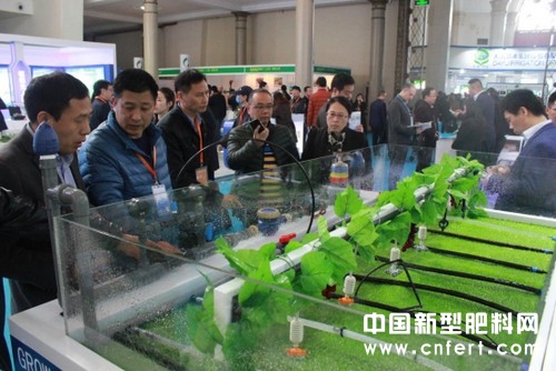 水肥一體化跨越式發(fā)展 智慧型農(nóng)業(yè)唱響中國大地(2)811.jpg