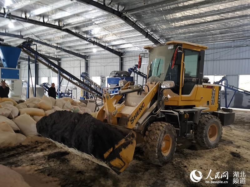 �����Q�壺������׃�����ЙC(j��)�� ǧ��Ⱥ�����T(m��n)�������¸�