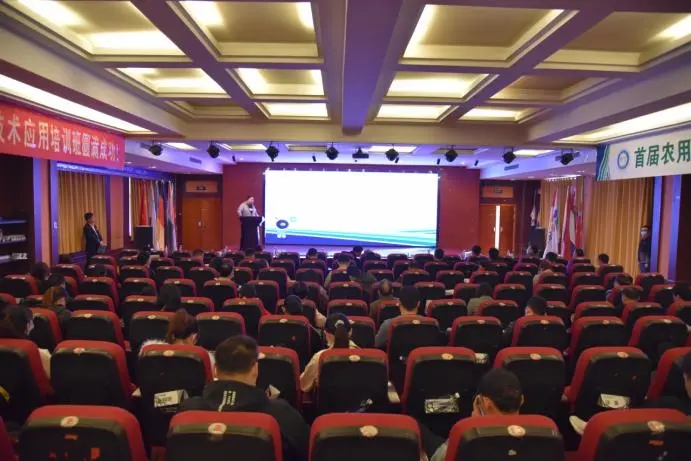 ��ɫ�r�����׌��r��΢���＼�g������Ӗ