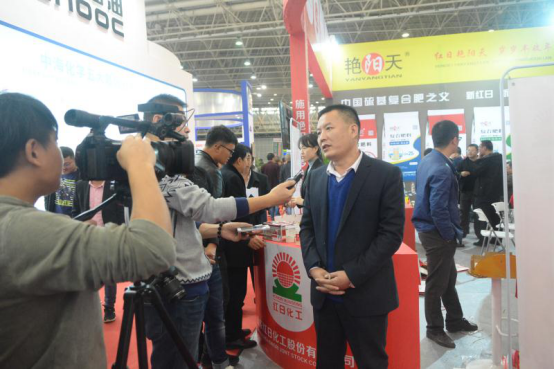 �t�ջ����򻯷ʾC�Ϲ������D(zhu��n)��  &ldquo;�G���&rdquo; ӭ�������266.png