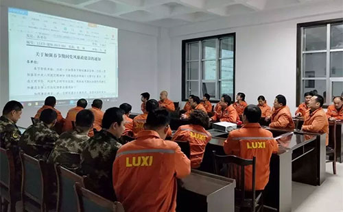 �������F(tu��n)������(g��)��ͻ�����I(y��ng)�������Ļ��Շ�