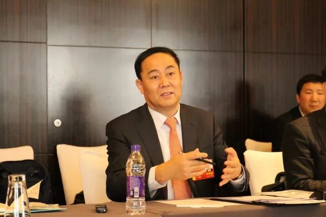 ȫ���˴�����f�B�����҇��r�I��ȱ���g��ȱ�����ƏV��